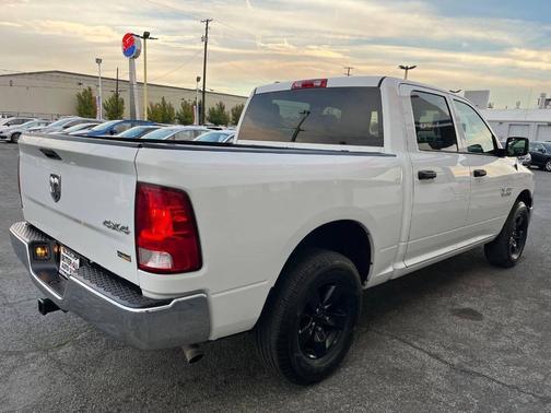 2016 RAM 1500 Tradesman/Express