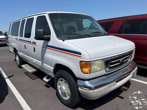 2003 Ford E350 Super Duty XL Wagon