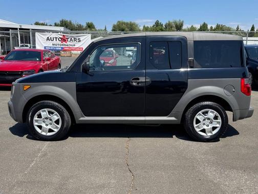 2005 Honda Element LX