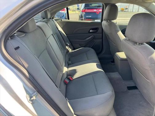 2015 Chevrolet Malibu 1LS