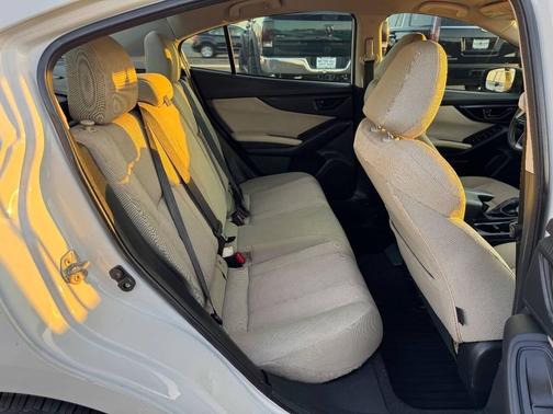 2021 Subaru Impreza Base