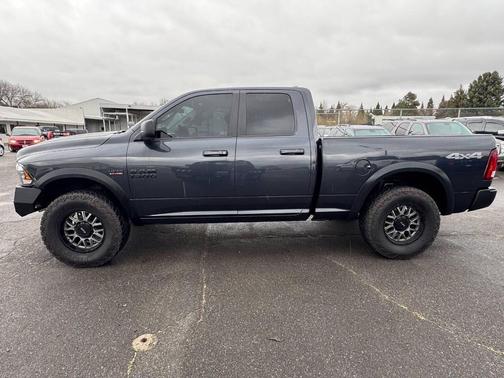 Maximum Steel Metallic Clearcoat 2019 RAM 1500 Classic Warlock Quad Cab 4x4 6'4' Box