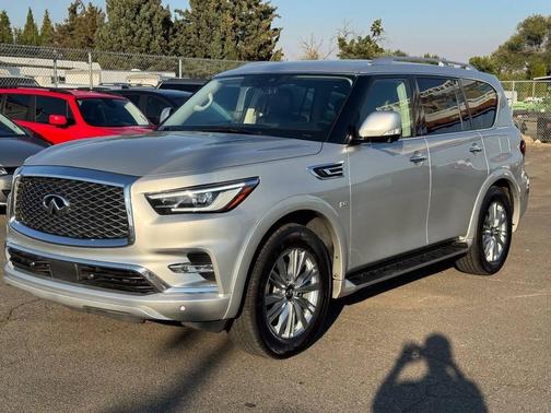 2020 INFINITI QX80 Luxe