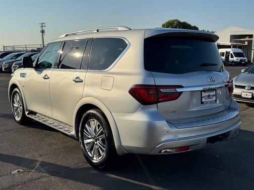 2020 INFINITI QX80 Luxe