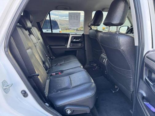 2014 Toyota 4Runner SR5