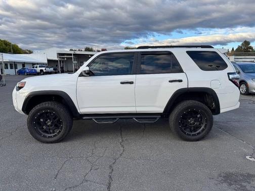 2014 Toyota 4Runner SR5