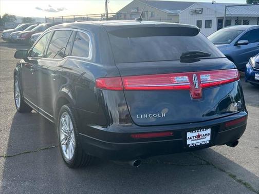 2019 Lincoln MKT Reserve