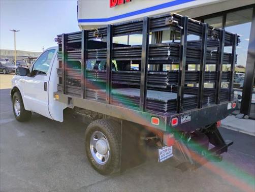 2007 Ford F-250 4X2 2dr Regular Cab 137 in. WB