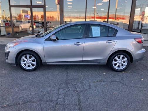 2011 Mazda Mazda3 i Touring