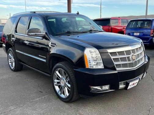 2014 Cadillac Escalade Platinum Edition