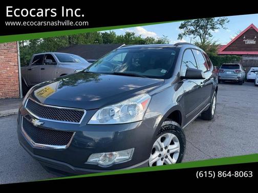 Gray 2011 Chevrolet Traverse LS