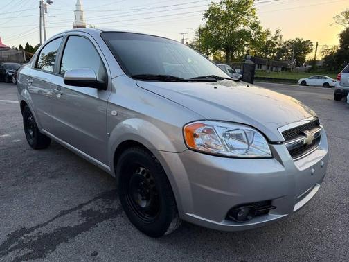 Silver 2008 Chevrolet Aveo LS