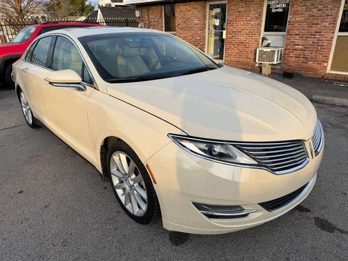 2015 Lincoln MKZ Hybrid Base