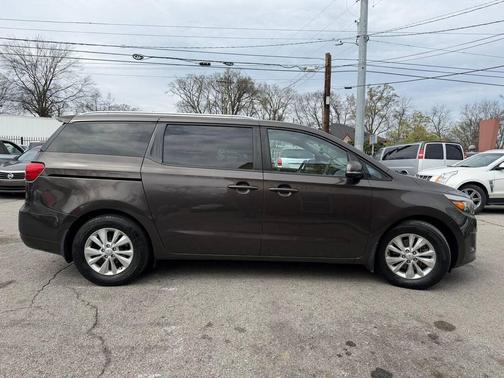 2015 Kia Sedona LX