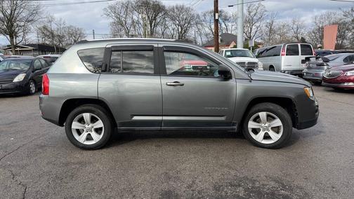 2012 Jeep Compass Sport