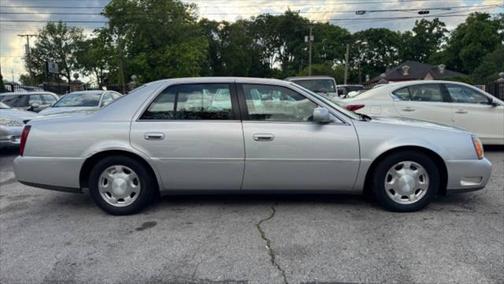 2001 Cadillac DeVille Base
