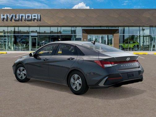 Gray 2026 Hyundai ELANTRA SE