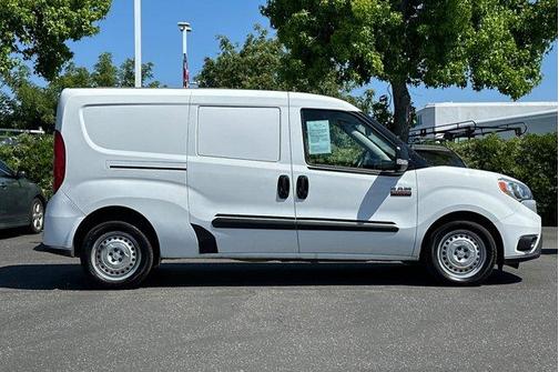Bright White 2022 RAM ProMaster City Base