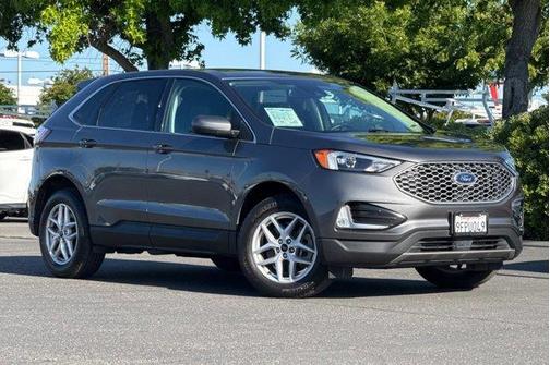 Gray Metallic 2023 Ford Edge SEL