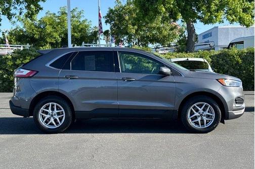 Gray Metallic 2023 Ford Edge SEL