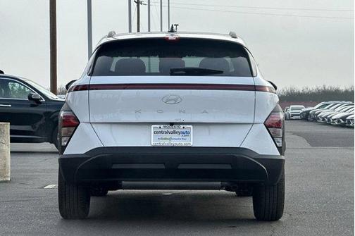Atlas 2026 Hyundai KONA SEL Sport