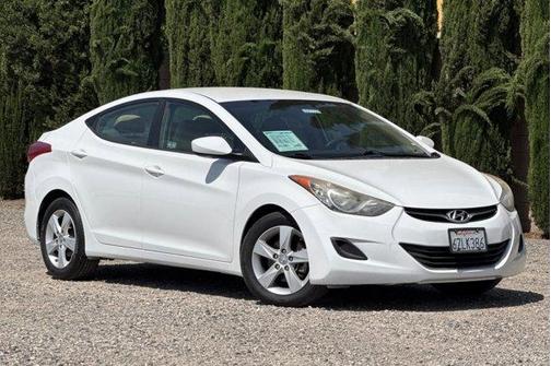 Shimmering White 2013 Hyundai ELANTRA GLS