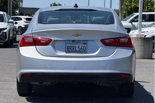 Silver Ice Metallic 2020 Chevrolet Malibu 1LS