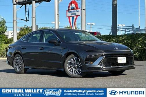 Portofino Gray 2026 Hyundai SONATA Hybrid SEL