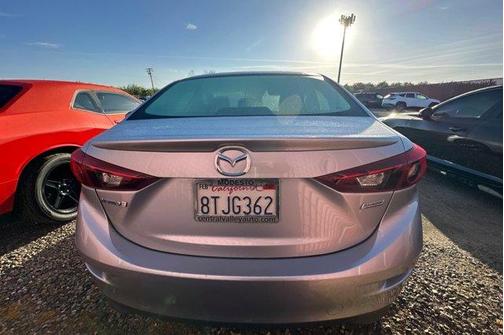 Sonic Silver Metallic 2018 Mazda Mazda3 Touring