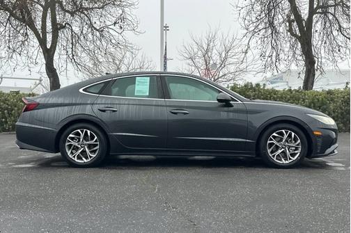 2021 Hyundai SONATA SEL