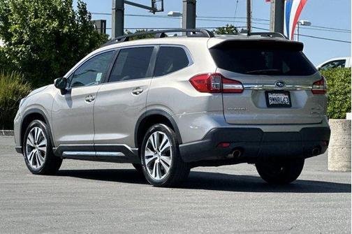 Tungsten Metallic 2019 Subaru Ascent Limited 7-Passenger