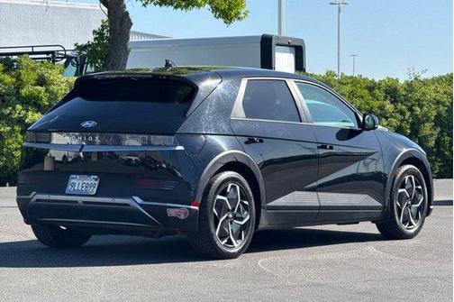 Black 2024 Hyundai IONIQ 5 SEL