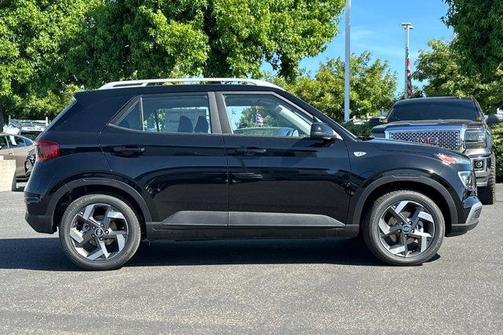 Onyx Black 2026 Hyundai VENUE SEL