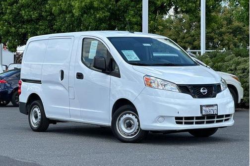 Fresh Powder 2021 Nissan NV200 S