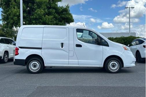 Fresh Powder 2021 Nissan NV200 S