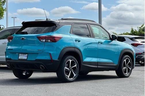 Oasis Blue 2022 Chevrolet Trailblazer RS
