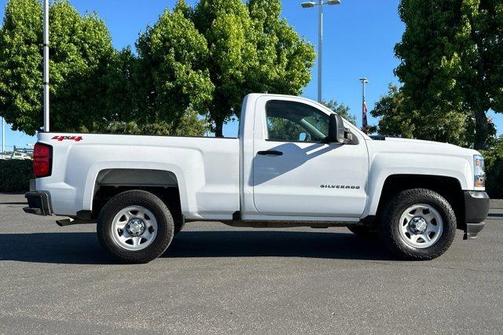 Summit White 2018 Chevrolet Silverado 1500 WT