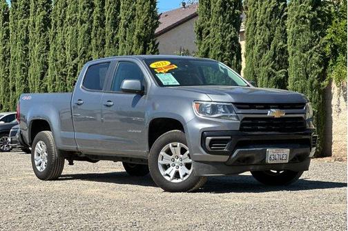 Satin Steel Metallic 2022 Chevrolet Colorado LT
