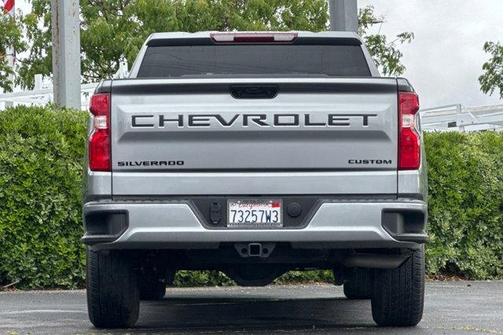 Sterling Gray Metallic 2024 Chevrolet Silverado 1500 Custom