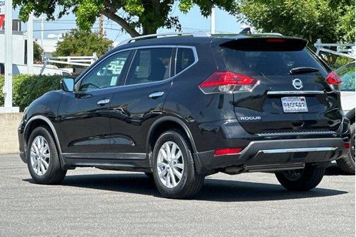 Magnetic Black 2017 Nissan Rogue SV