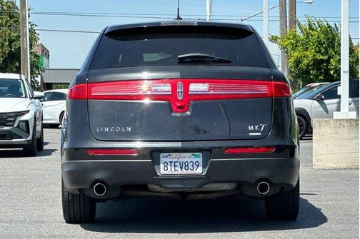 Tuxedo Black Metallic 2014 Lincoln MKT EcoBoost