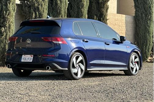 2022 Volkswagen Golf GTI 2.0T SE