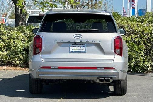Silver 2025 Hyundai PALISADE Calligraphy