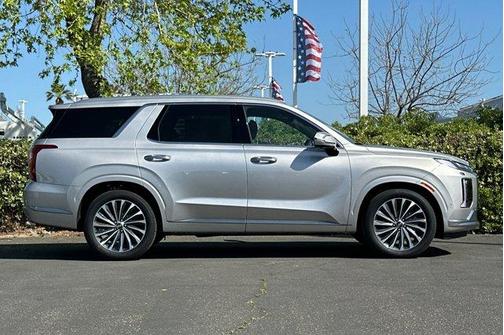 Silver 2025 Hyundai PALISADE Calligraphy