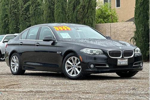 Black Sapphire Metallic 2016 BMW 528 i