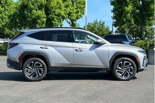 Shimmering Silver 2026 Hyundai TUCSON Hybrid Limited