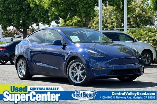 Blue 2023 Tesla Model Y Long Range