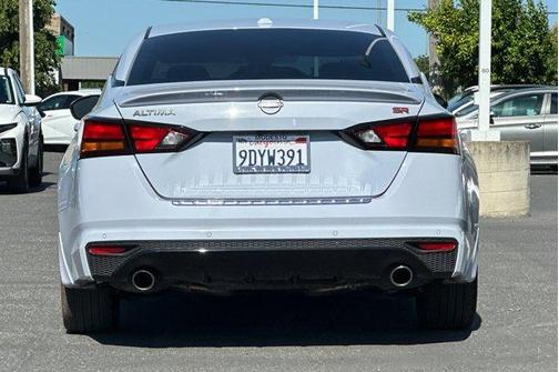 Gray Sky Pearl 2023 Nissan Altima 2.5 SR