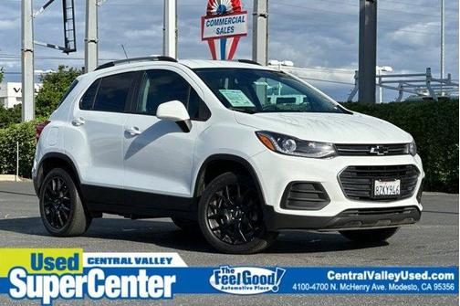 Summit White 2022 Chevrolet Trax LT