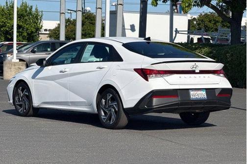 White 2025 Hyundai ELANTRA SEL Sport